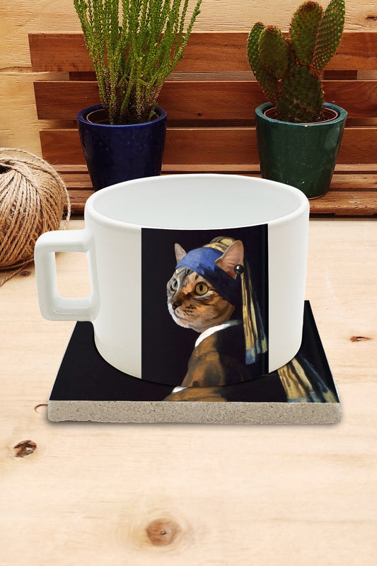 Kediler ve Sanat – Tekir Kedi, Vermeer İnci Küpeli Kız (Girl with a Pearl Earring) Çay/Kahve Fincanı ve Bardak Altlığı Seti – görsel 2