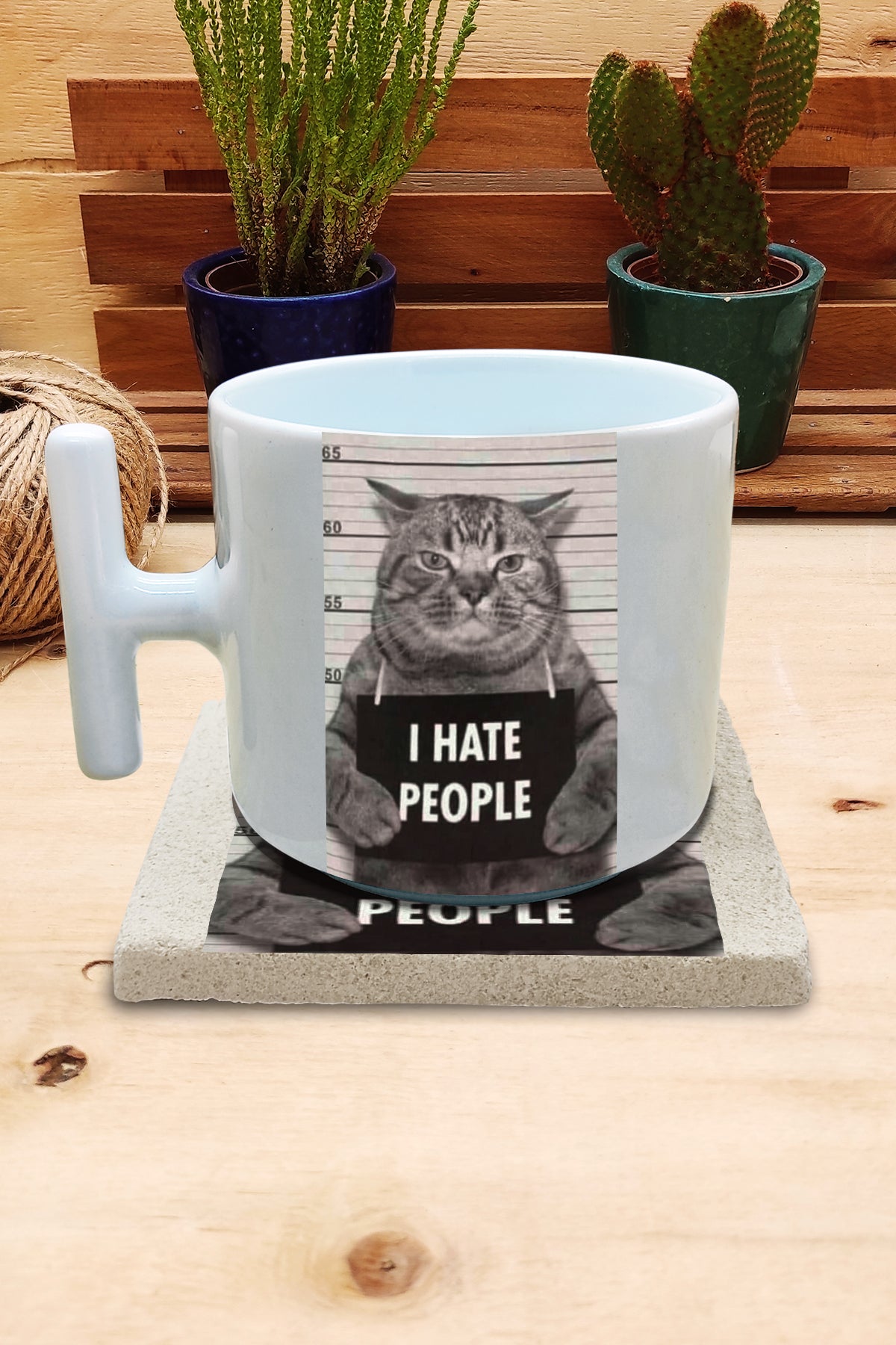 Kediler ve Sloganlar – I Hate People T Kulplu Kupa ve Bardak Altlığı Seti – görsel 2