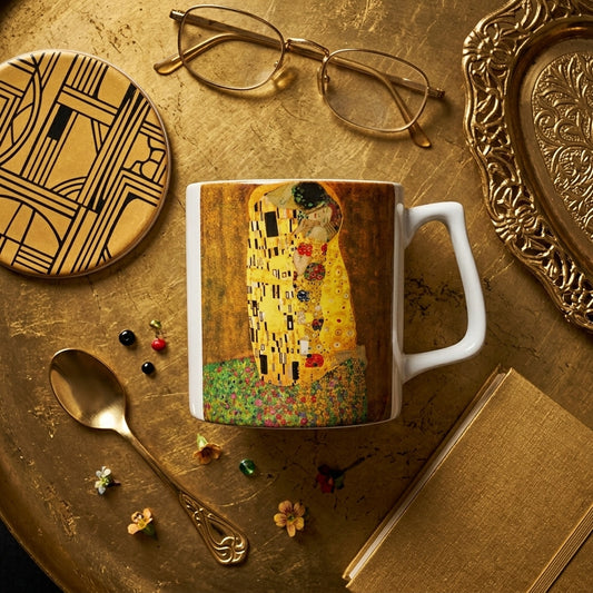 Klimt – Öpücük (The Kiss) Yelken Kulplu Seramik Kupa – görsel 2