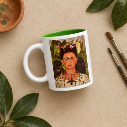 Frida Kahlo – Dikenli Kolyeli Otoportre (Self-Portrait with Thorn Necklace) İçi Yeşil Seramik Kupa – görsel 3