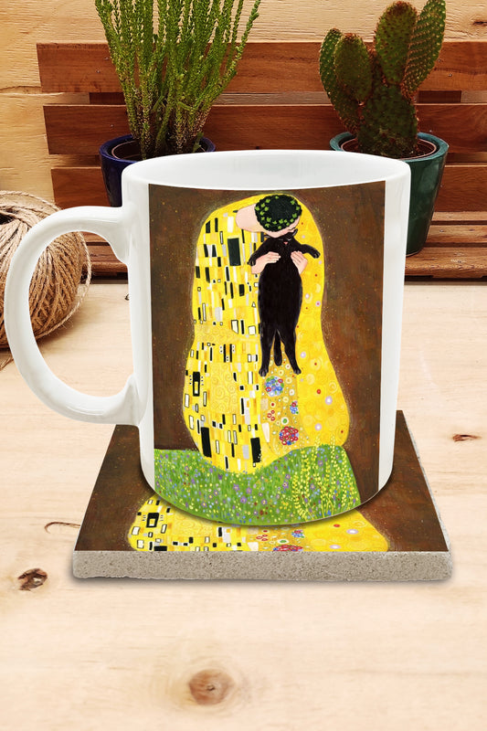Kediler ve Sanat – Tırmanan Kara Kedi, Klimt Öpücük (The Kiss) Kupa ve Bardak Altlığı Seti – görsel 2