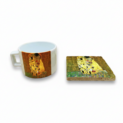 Klimt – Öpücük (The Kiss) Çay/Kahve Fincanı ve Bardak Altlığı Seti – görsel 3