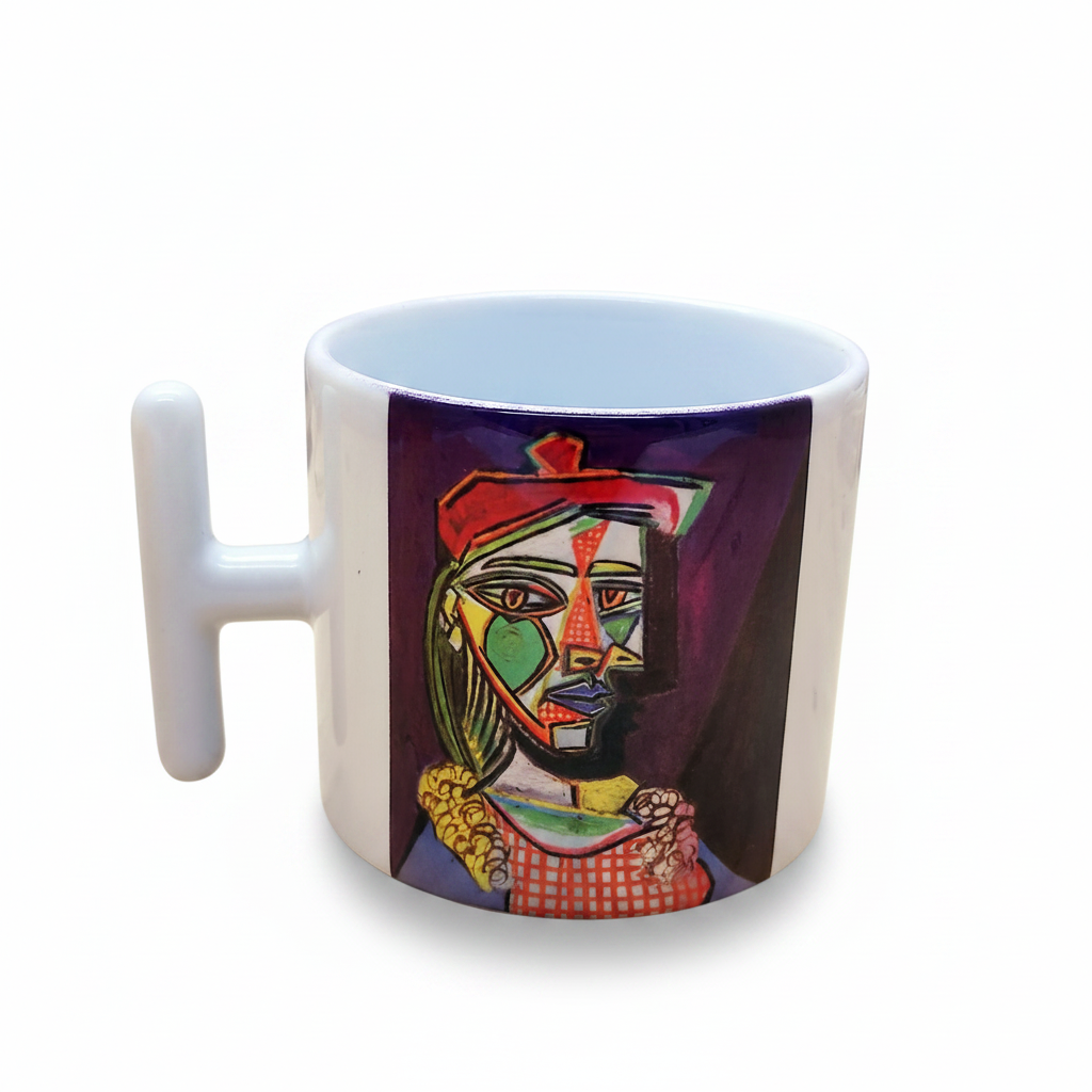 Picasso – Kırmızı Bereli Kız (Girl with a Red Beret) T Kulplu Seramik Kupa